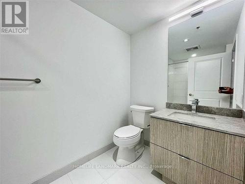 1702 - 395 Bloor Street E, Toronto, ON - Indoor Photo Showing Bathroom