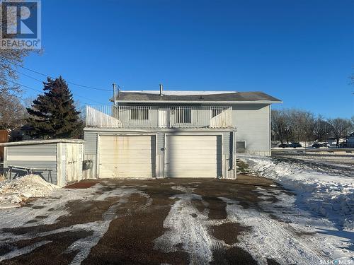 2160 Proton Avenue, Gull Lake, SK - Outdoor