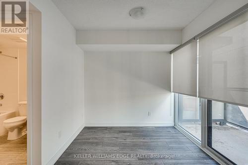 B323 - 1119 Cooke Boulevard, Burlington, ON - Indoor Photo Showing Other Room