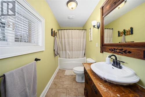 50 Main Street, Lambton Shores, ON - Indoor Photo Showing Bathroom