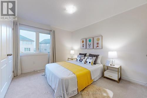 9 Goodwin Court, East Gwillimbury, ON - Indoor Photo Showing Bedroom