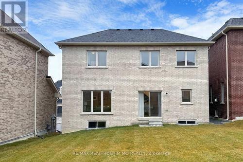 9 Goodwin Court, East Gwillimbury, ON - Outdoor With Exterior