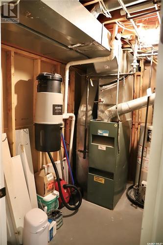 713 Chambers Court, Shellbrook, SK - Indoor Photo Showing Basement