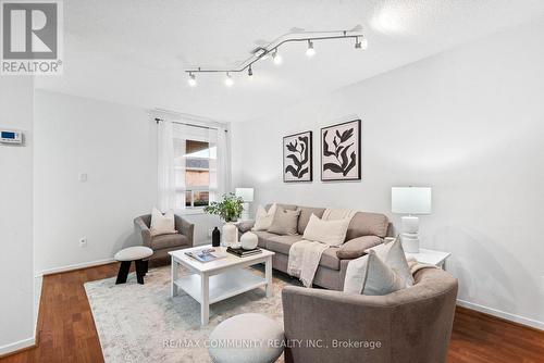 Main - 11 Wicks Drive, Ajax, ON - Indoor Photo Showing Living Room