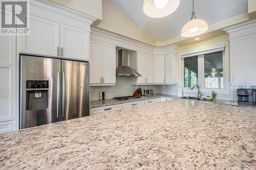 10 Williamson Place E, South Bruce Peninsula, ON - Indoor Photo Showing Kitchen With Stainless Steel Kitchen