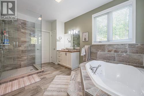 10 Williamson Place E, South Bruce Peninsula, ON - Indoor Photo Showing Bathroom