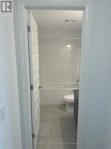 221 - 490 Gordon Krantz Avenue, Milton, ON - Indoor Photo Showing Bathroom