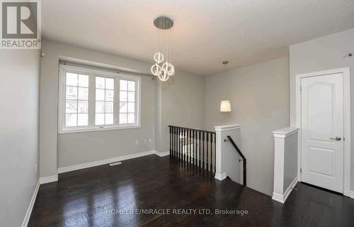 1305 Granrock Crescent, Mississauga, ON - Indoor Photo Showing Other Room