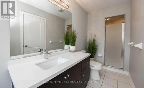 1305 Granrock Crescent, Mississauga, ON - Indoor Photo Showing Bathroom