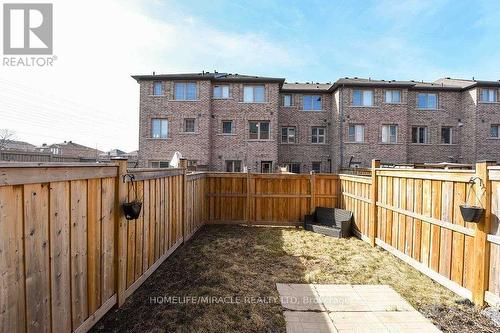 1305 Granrock Crescent, Mississauga, ON - Outdoor