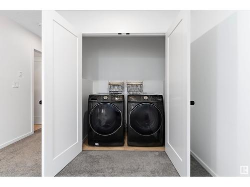 8032 174A Av Nw, Edmonton, AB - Indoor Photo Showing Laundry Room