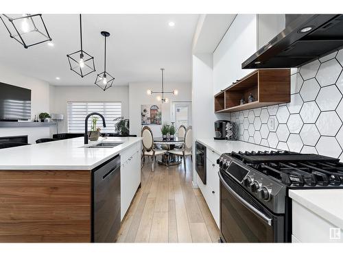 8032 174A Av Nw, Edmonton, AB - Indoor Photo Showing Kitchen With Upgraded Kitchen