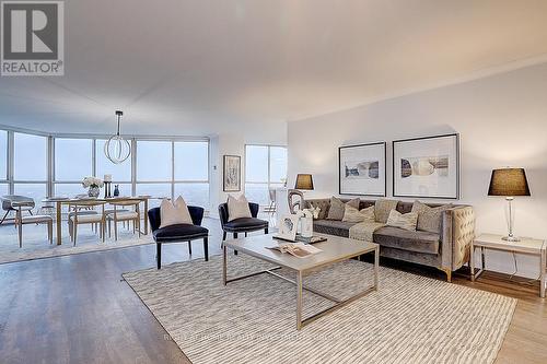 2204 - 85 Skymark Drive, Toronto, ON - Indoor Photo Showing Living Room