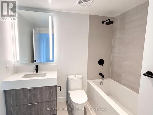 321 - 308 Jarvis Street, Toronto, ON - Indoor Photo Showing Bathroom