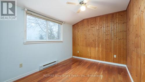 504791 Grey Road 1 Road, Georgian Bluffs, ON - Indoor Photo Showing Other Room