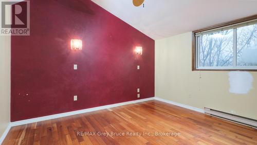 504791 Grey Road 1 Road, Georgian Bluffs, ON - Indoor Photo Showing Other Room