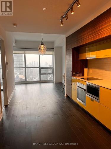 5203 - 88 Scott Street, Toronto, ON - Indoor Photo Showing Kitchen