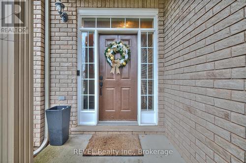 82 Macturnbull Drive, St. Catharines (462 - Rykert/Vansickle), ON - Outdoor With Exterior