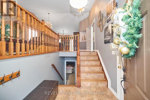 82 Macturnbull Drive, St. Catharines (462 - Rykert/Vansickle), ON - Indoor Photo Showing Other Room