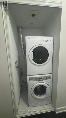 1305 - 57 Joseph Street, Toronto, ON - Indoor Photo Showing Laundry Room