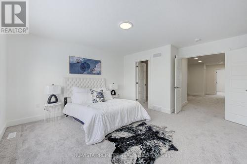 2284 Saddlerock Avenue, London, ON - Indoor Photo Showing Bedroom