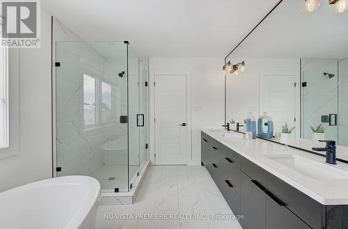 2284 Saddlerock Avenue, London, ON - Indoor Photo Showing Bathroom