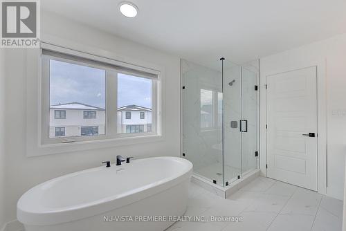 2284 Saddlerock Avenue, London, ON - Indoor Photo Showing Bathroom