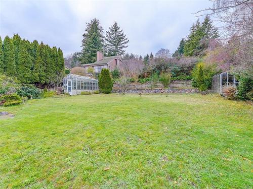 4940 Cordova Bay Rd, Saanich, BC 