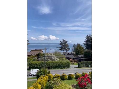 4940 Cordova Bay Rd, Saanich, BC 