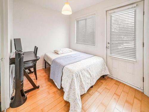 Chambre Ã Â coucher - 6-2305 Rue Aubry, Montréal (Mercier/Hochelaga-Maisonneuve), QC - Indoor Photo Showing Bedroom