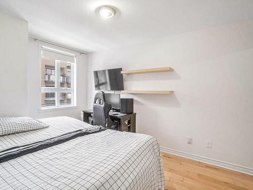 Chambre Ã Â coucher - 6-2305 Rue Aubry, Montréal (Mercier/Hochelaga-Maisonneuve), QC - Indoor Photo Showing Bedroom