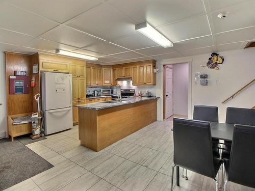 Cuisine - 321Z 2E Avenue E., Amos, QC - Indoor Photo Showing Kitchen