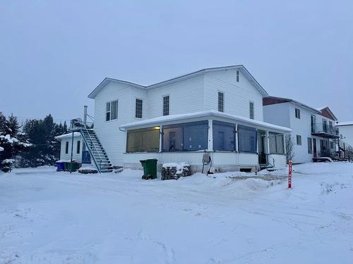 Face arriÃ¨re - 321Z 2E Avenue E., Amos, QC - Outdoor With Deck Patio Veranda With Facade