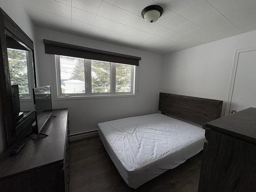 Chambre Ã Â coucher - 380 Boul. Rideau, Rouyn-Noranda, QC - Indoor Photo Showing Bedroom