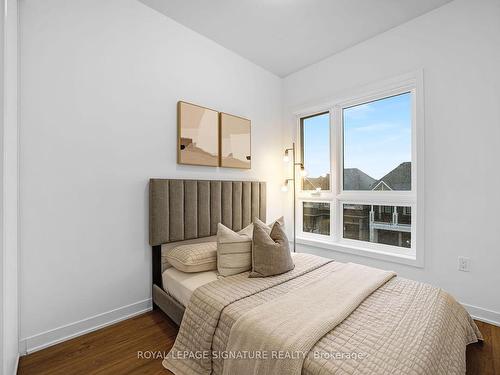 3060 Trailside Dr, Oakville, ON - Indoor Photo Showing Bedroom