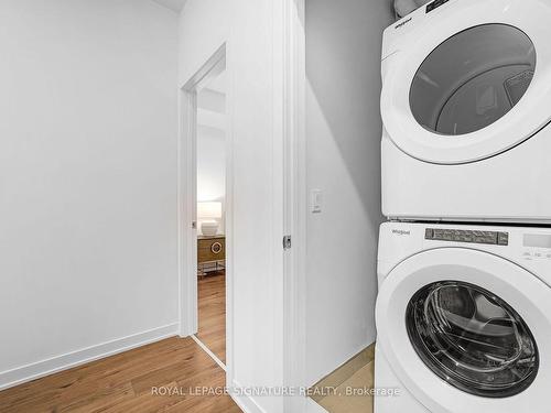 3060 Trailside Dr, Oakville, ON - Indoor Photo Showing Laundry Room