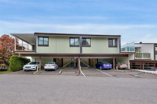 6-137 Mcgill Road, Kamloops, BC - Outdoor