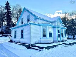 5806 Prospect Road  New Minas, NS B4N 3K4