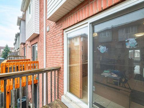 7127 Fairmeadow Cres, Mississauga, ON - Outdoor With Balcony With Exterior