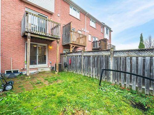 7127 Fairmeadow Cres, Mississauga, ON - Outdoor With Balcony With Exterior