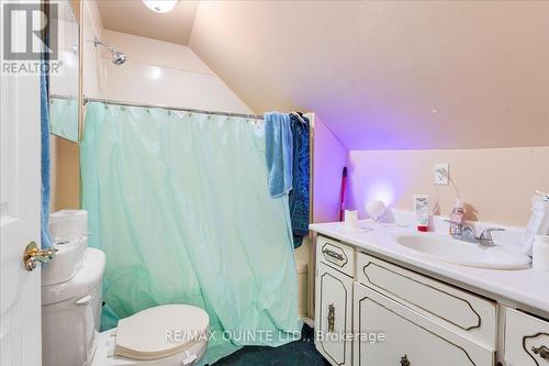 244 Ashley Street, Belleville, ON - Indoor Photo Showing Bathroom