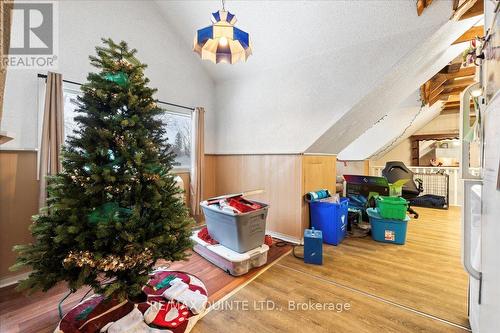 244 Ashley Street, Belleville, ON - Indoor Photo Showing Other Room