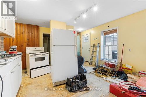 244 Ashley Street, Belleville, ON - Indoor Photo Showing Kitchen