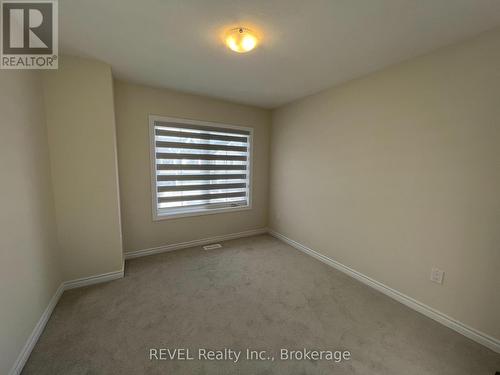 219 Vanilla Trail, Thorold (560 - Rolling Meadows), ON - Indoor Photo Showing Other Room