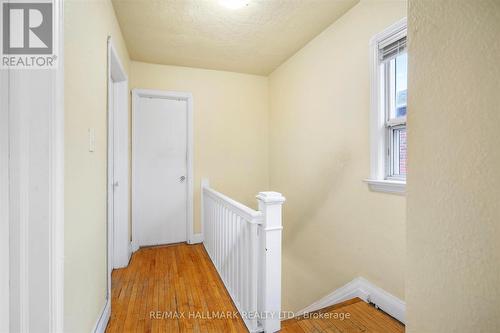 86 Thursfield Crescent, Toronto, ON - Indoor Photo Showing Other Room