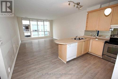 614 - 980 Yonge Street, Toronto, ON - Indoor Photo Showing Kitchen With Double Sink