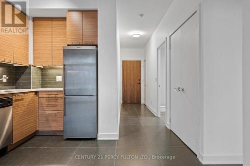 1102 - 1 Market Street, Toronto, ON - Indoor Photo Showing Kitchen