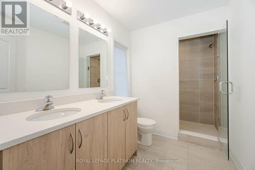 2093 Primate Road, Mississauga, ON - Indoor Photo Showing Bathroom