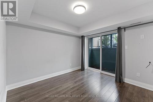 #4 - 2504 Lakeshore Boulevard W, Toronto, ON - Indoor Photo Showing Other Room