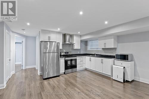 #4 - 2504 Lakeshore Boulevard W, Toronto, ON - Indoor Photo Showing Kitchen